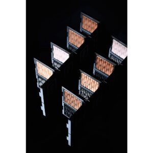 The Light Illuminating Powder