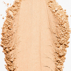 Bronzer naturel effet bonne mine sur peau lumineuse