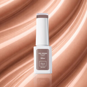 Milaé 1944 Paris verniz semi-permanente nude caramelo suave sobre uma base fluida luminosa