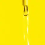 Solène vegan nail varnish in liquid form, bright yellow shade (ref. 3VN292), 1944 Paris