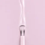 Edith vegan nail varnish in liquid form, very pale pink shade (ref. 3VN312), 1944 Paris