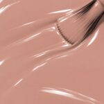 Liquid version of Nadège’s vegan semi-permanent nail varnish, nude shade (ref. NGV106), 1944 Paris