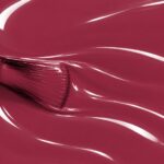 Liquid version of Mia’s vegan semi-permanent nail varnish, red shade (ref. NGV163), 1944 Paris