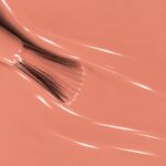 Liquid version of Tessa vegan semi-permanent nail varnish, pink shade (ref. NGV274), 1944 Paris